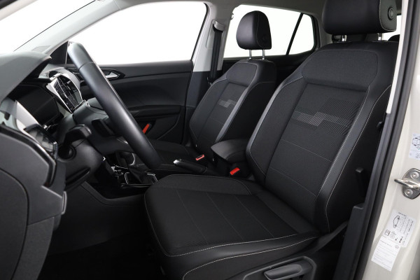 Volkswagen T-Cross 1.0 TSI Life 110 pk Automaat (DSG) | | Navigatie | Parkeersensoren | Achteruitrijcamera