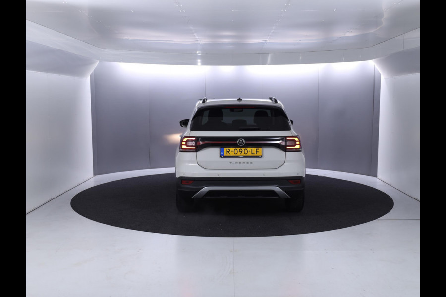 Volkswagen T-Cross 1.0 TSI Life 110 pk Automaat (DSG) | | Navigatie | Parkeersensoren | Achteruitrijcamera