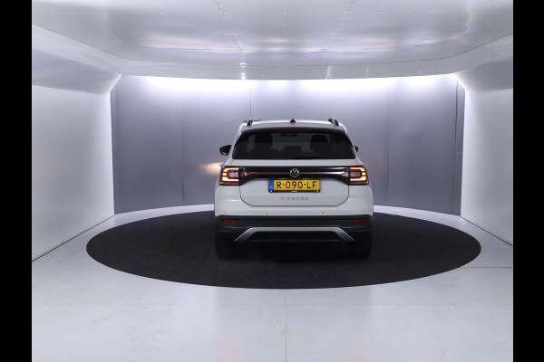 Volkswagen T-Cross 1.0 TSI Life 110 pk Automaat (DSG) | | Navigatie | Parkeersensoren | Achteruitrijcamera