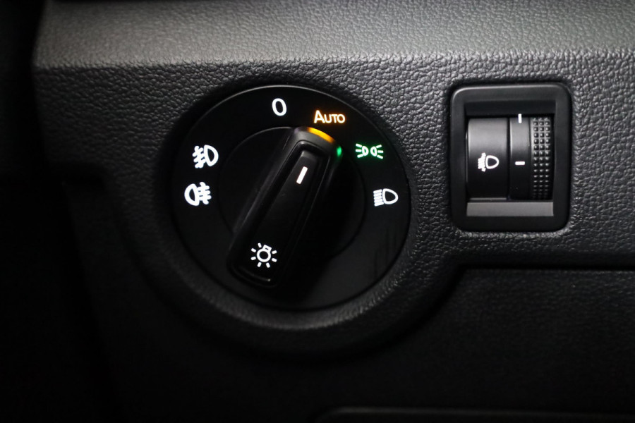 Volkswagen T-Cross 1.0 TSI Life 110 pk Automaat (DSG) | | Navigatie | Parkeersensoren | Achteruitrijcamera