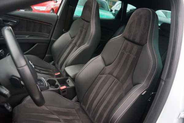Seat Leon Cupra 300 Pano/DSG/KW-V3/DCC/ACC/SCHAALST/NON-OPF