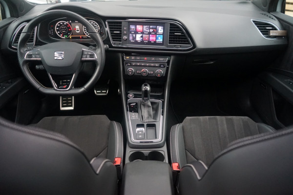 Seat Leon Cupra 300 Pano/DSG/KW-V3/DCC/ACC/SCHAALST/NON-OPF