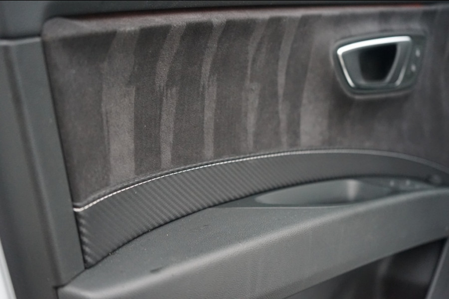 Seat Leon Cupra 300 Pano/DSG/KW-V3/DCC/ACC/SCHAALST/NON-OPF