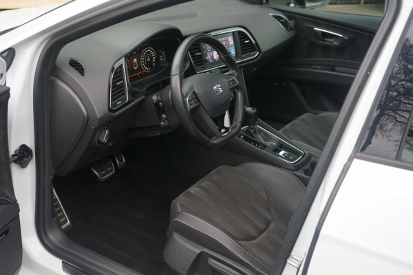 Seat Leon Cupra 300 Pano/DSG/KW-V3/DCC/ACC/SCHAALST/NON-OPF