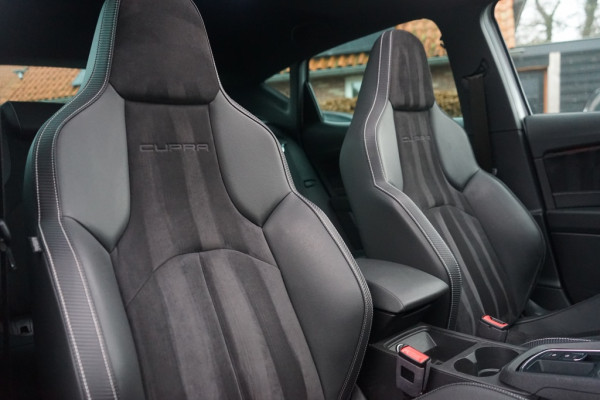 Seat Leon Cupra 300 Pano/DSG/KW-V3/DCC/ACC/SCHAALST/NON-OPF