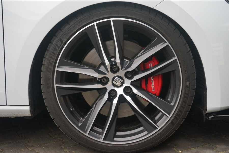 Seat Leon Cupra 300 Pano/DSG/KW-V3/DCC/ACC/SCHAALST/NON-OPF