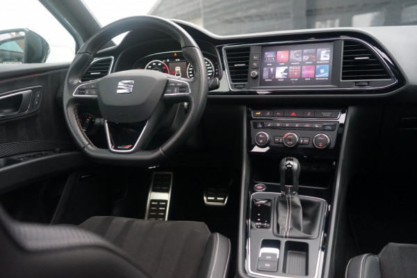 Seat Leon Cupra 300 Pano/DSG/KW-V3/DCC/ACC/SCHAALST/NON-OPF