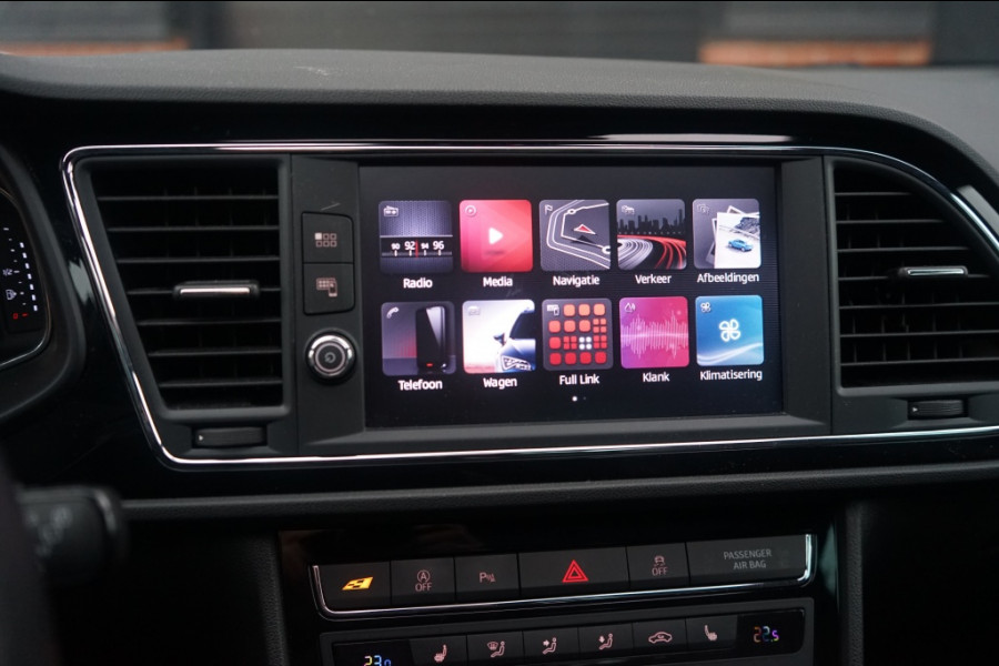 Seat Leon Cupra 300 Pano/DSG/KW-V3/DCC/ACC/SCHAALST/NON-OPF