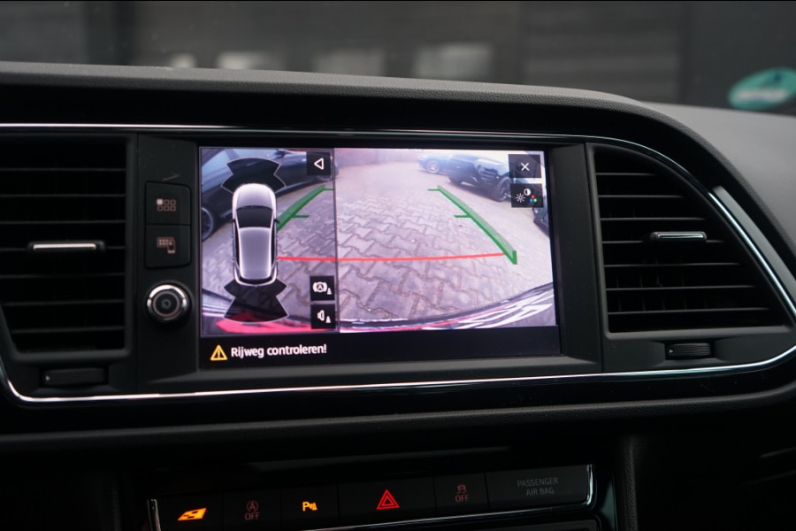 Seat Leon Cupra 300 Pano/DSG/KW-V3/DCC/ACC/SCHAALST/NON-OPF