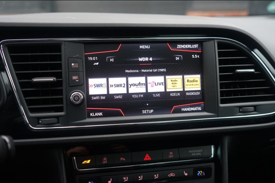 Seat Leon Cupra 300 Pano/DSG/KW-V3/DCC/ACC/SCHAALST/NON-OPF