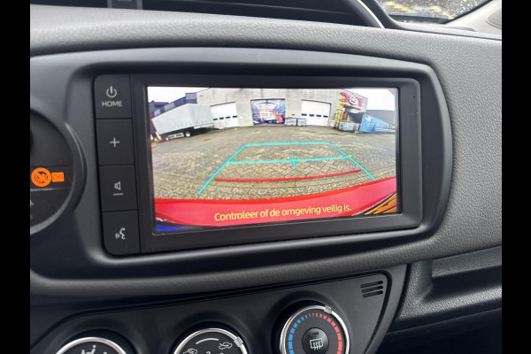 Toyota Yaris 1.0 VVT-i Connect UNIEKE STAAT!