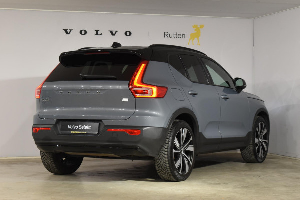 Volvo XC40 T4 211PK Automaat Recharge R-Design / Navigatie / Leren bekleding / Cruise control / Stuur- & Stoelverwarming / Elektrisch glazen panorama schuifdak / Trekhaak / Elektrische achterklep / Achteruitrijcamera / 20"