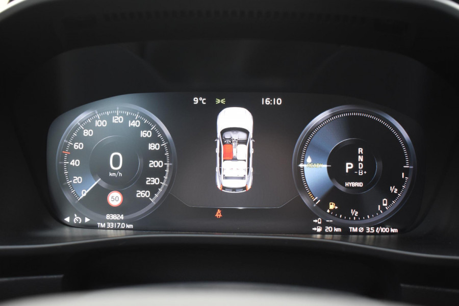 Volvo XC40 T4 211PK Automaat Recharge R-Design / Navigatie / Leren bekleding / Cruise control / Stuur- & Stoelverwarming / Elektrisch glazen panorama schuifdak / Trekhaak / Elektrische achterklep / Achteruitrijcamera / 20"