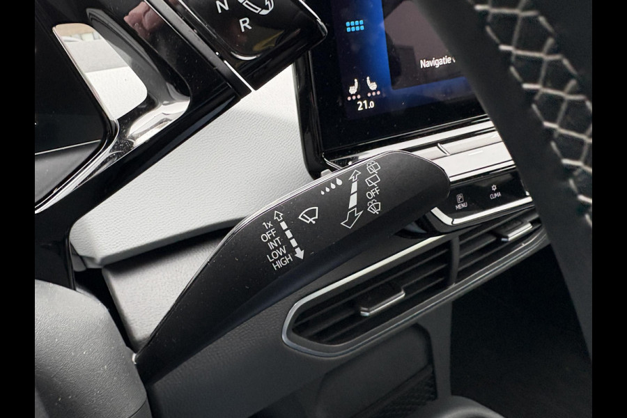 Volkswagen ID.3 Pro Edition 58 kWh | Stoel- & Stuurwielverwarming | Adaptive Cruise | Achteruitrijcamera | Climate Control | Navi |