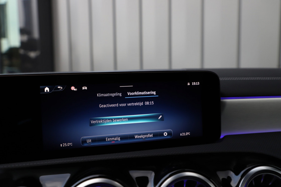 Mercedes-Benz CLA-Klasse Shooting Brake 250e AMG | 218PK | Head-up | Burmester | Keyless-go | Memory | Sfeerverlichting | Multibeam | Distronic | 2025.