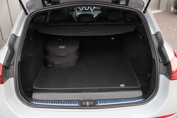 Mercedes-Benz C-Klasse Estate 300e AMG | 313PK | Pano | Sfeerverlichting | Memory | Distronic+ | Stuurwielverw. | Standkachel | Led |