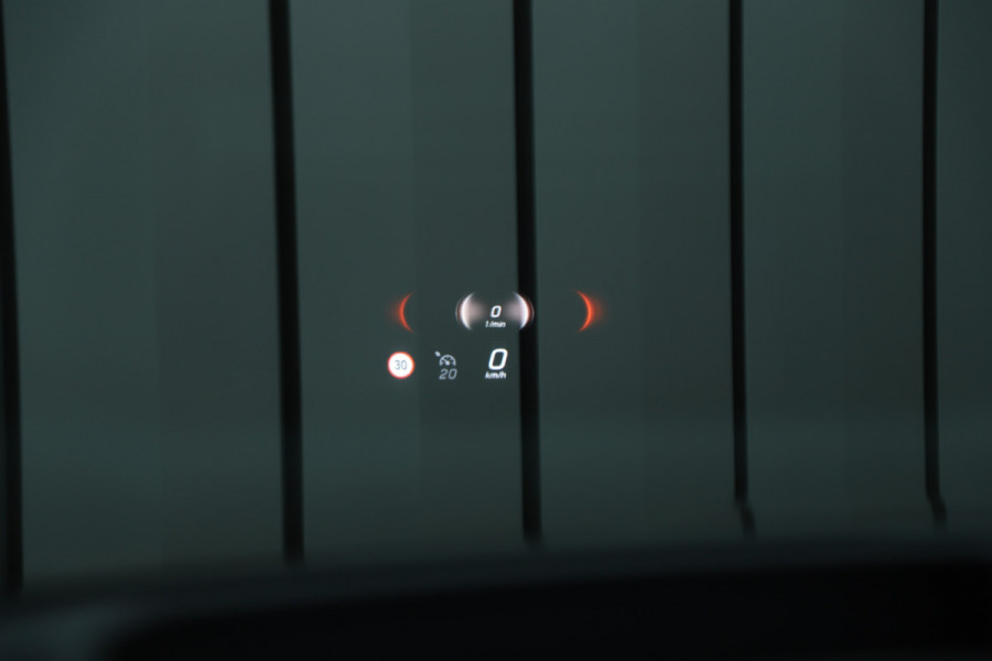 Mercedes-Benz GLE 400e AMG 4-Matic | 381PK | Luchtvering | Head-up | Keyless-go | Burmester | Sfeerverlichting | Multibeam | Trekhaak | 2025.