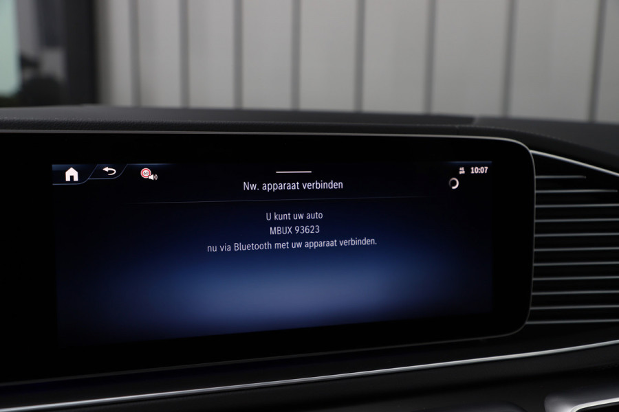 Mercedes-Benz GLE 400e AMG 4-Matic | 381PK | Luchtvering | Head-up | Keyless-go | Burmester | Sfeerverlichting | Multibeam | Trekhaak | 2025.