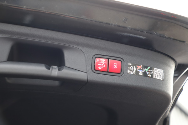 Mercedes-Benz GLE 400e AMG 4-Matic | 381PK | Luchtvering | Head-up | Keyless-go | Burmester | Sfeerverlichting | Multibeam | Trekhaak | 2025.