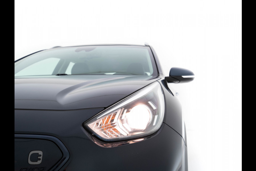 Kia e-Niro DynamicLine 64 kWh [ 3-Fase ] {SOH-100%} (INCL-BTW) Aut.*LEATHER-FABRIC | NAVI-FULLMAP | DAB+ | ADAPTIVE-CRUISE | CAMERA | HEATED-COMFORTSEATS | KEYLESS | DIGI-COCKPIT | SHIFT-PADDLES | CARPLAY | LANE-ASSIST | ...