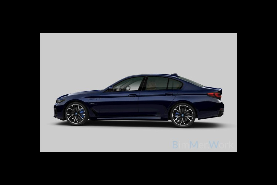 BMW 5 Serie 545e xDrive M-Sport Pano ACC HUD 20inch 360 Laser HiFi Adp-demping