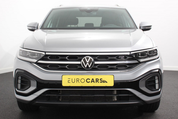 Volkswagen T-Roc 1.5 TSI 150pk DSG R-Line | Navigatie | Apple Carplay/Android Auto | Parkeersensoren | Camera | Blind Spot Assist | Adaptive Cruise Control | Elektrische achterklep | Stoel- en stuurverwarming | Climate Control | Ledverlichting | Virtual Cockpit