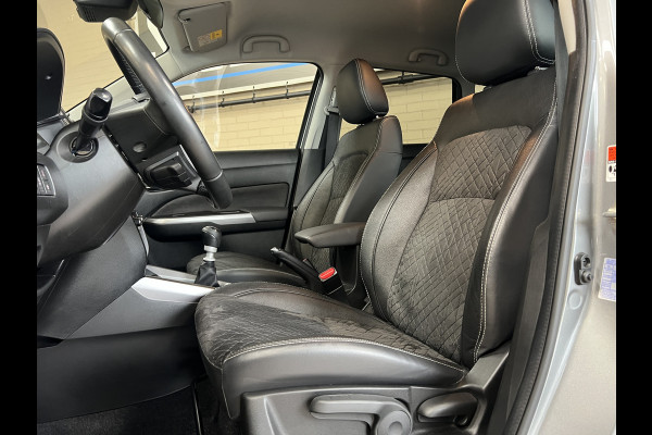 Suzuki Vitara 1.4 Boosterjet Style Smart Hybrid Navi | 17 " | Carplay | ACC | Blindspot | Stoelverwarming | 100% Suzuki Dealer onderhouden!