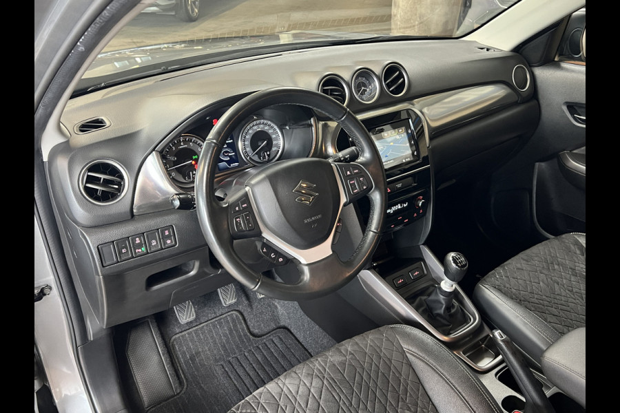 Suzuki Vitara 1.4 Boosterjet Style Smart Hybrid Navi | 17 " | Carplay | ACC | Blindspot | Stoelverwarming | 100% Suzuki Dealer onderhouden!