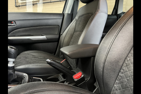 Suzuki Vitara 1.4 Boosterjet Style Smart Hybrid Navi | 17 " | Carplay | ACC | Blindspot | Stoelverwarming | 100% Suzuki Dealer onderhouden!