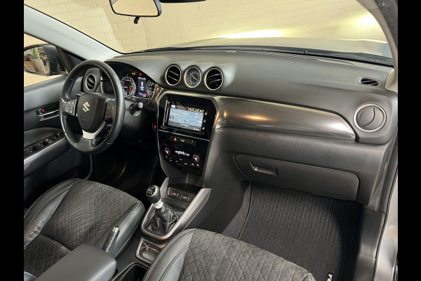 Suzuki Vitara 1.4 Boosterjet Style Smart Hybrid Navi | 17 " | Carplay | ACC | Blindspot | Stoelverwarming | 100% Suzuki Dealer onderhouden!