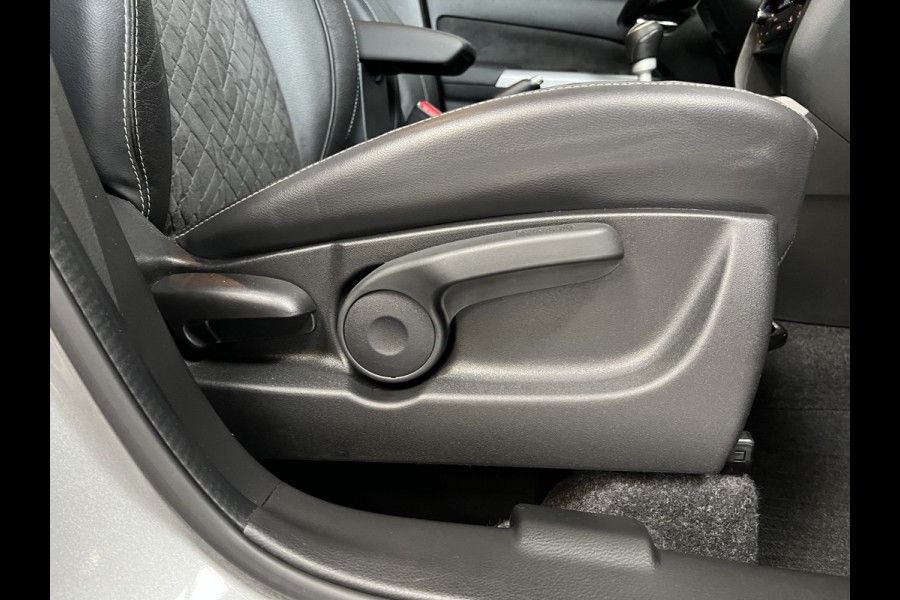 Suzuki Vitara 1.4 Boosterjet Style Smart Hybrid Navi | 17 " | Carplay | ACC | Blindspot | Stoelverwarming | 100% Suzuki Dealer onderhouden!