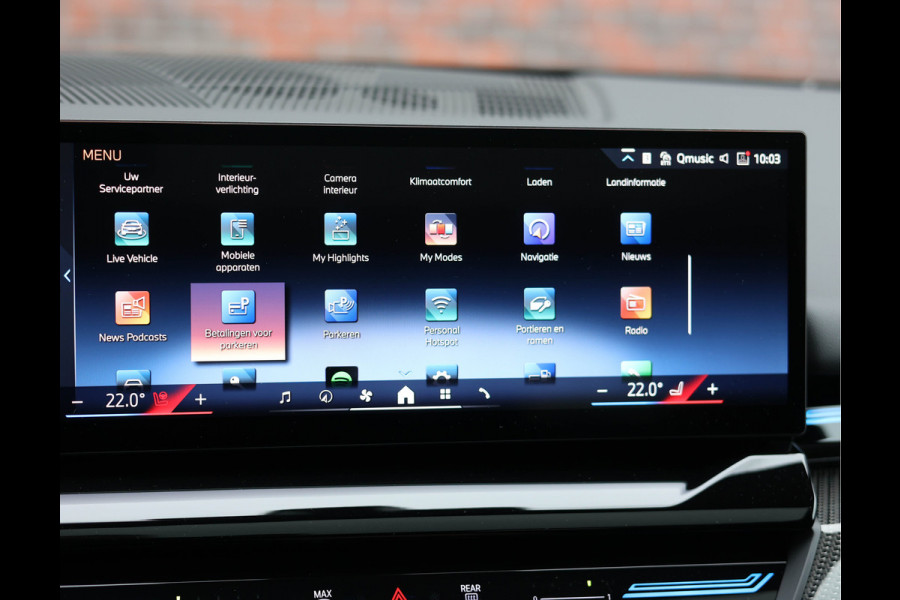 BMW 5 Serie Touring 530e xDrive | M Performance - Pano - Trekhaak - HUD