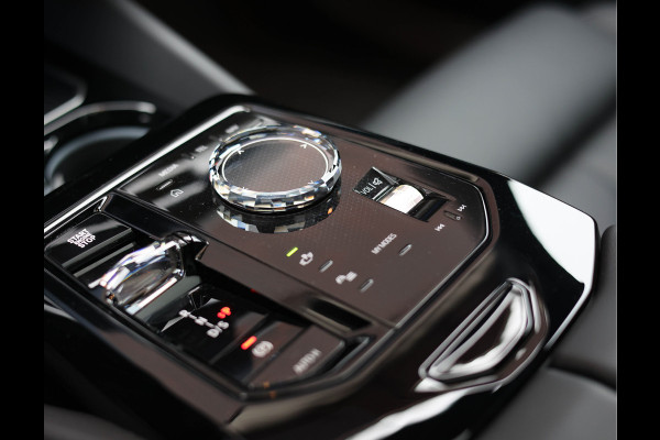 BMW 5 Serie Touring 530e xDrive | M Performance - Pano - Trekhaak - HUD