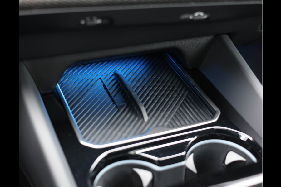 BMW 5 Serie Touring 530e xDrive | M Performance - Pano - Trekhaak - HUD