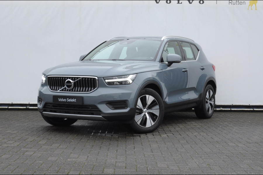 Volvo XC40 T4 211PK Automaat Recharge Inscription Expression Adaptieve cruise control / Elektrische achterklep / keyless entry / parkeersensoren met camera / Apple carplay / Bluetooth / Elektrische stoelen met geheugen