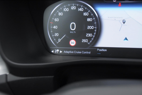 Volvo XC40 T4 211PK Automaat Recharge Inscription Expression Adaptieve cruise control / Elektrische achterklep / keyless entry / parkeersensoren met camera / Apple carplay / Bluetooth / Elektrische stoelen met geheugen