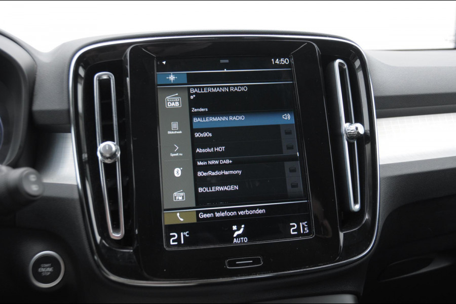 Volvo XC40 T4 211PK Automaat Recharge Inscription Expression Adaptieve cruise control / Elektrische achterklep / keyless entry / parkeersensoren met camera / Apple carplay / Bluetooth / Elektrische stoelen met geheugen