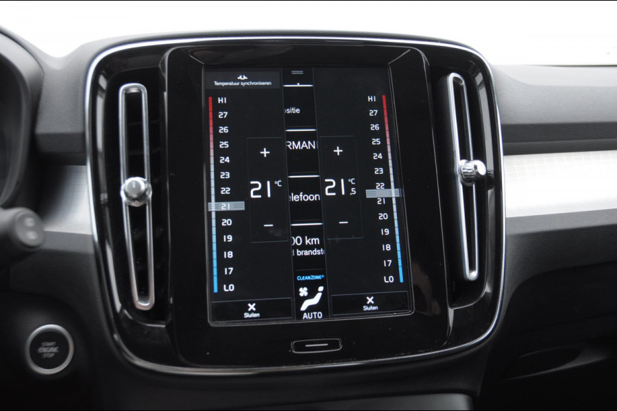 Volvo XC40 T4 211PK Automaat Recharge Inscription Expression Adaptieve cruise control / Elektrische achterklep / keyless entry / parkeersensoren met camera / Apple carplay / Bluetooth / Elektrische stoelen met geheugen