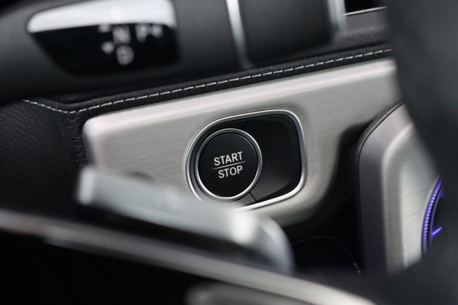 Mercedes-Benz G-Klasse 580 EQ Exclusive AMG Line 116 kWh | Techniekpakket | Winterpakket | Distronic | Burmester | Keyless Go | Schuifdak | Verwarmd Stuurwiel | Exclusief Leder |