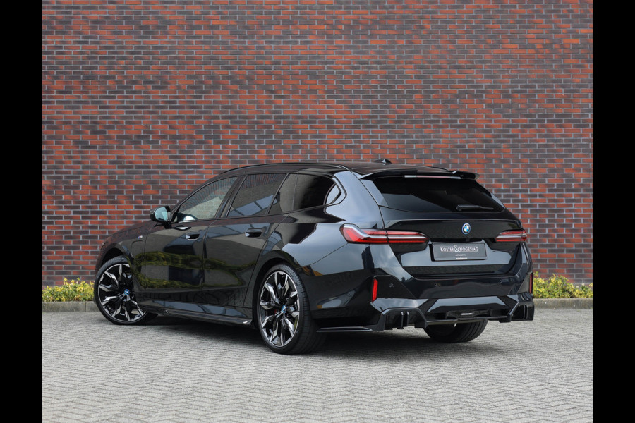 BMW 5 Serie Touring 530e xDrive | M Performance - Pano - Trekhaak - HUD