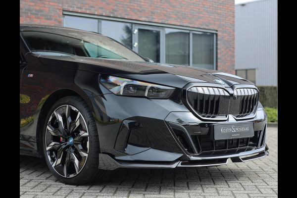 BMW 5 Serie Touring 530e xDrive | M Performance - Pano - Trekhaak - HUD