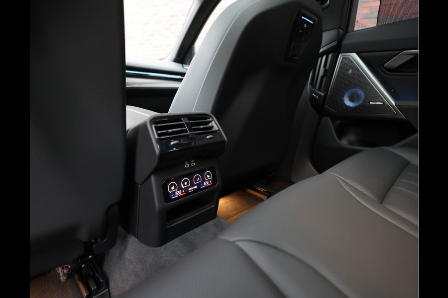 BMW 5 Serie Touring 530e xDrive | M Performance - Pano - Trekhaak - HUD