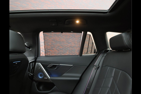 BMW 5 Serie Touring 530e xDrive | M Performance - Pano - Trekhaak - HUD