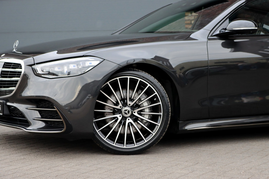Mercedes-Benz S-Klasse 580 e 4MATIC Lang AMG Line | Airmatic | Achterasbesturing | Chauffeurspakket | MBUX Tablet | Distronic+ | Memory | Stoelventilatie V+A | Burmester | Soft-Close | Digital Light | Vlakkenverwarming | HUD |