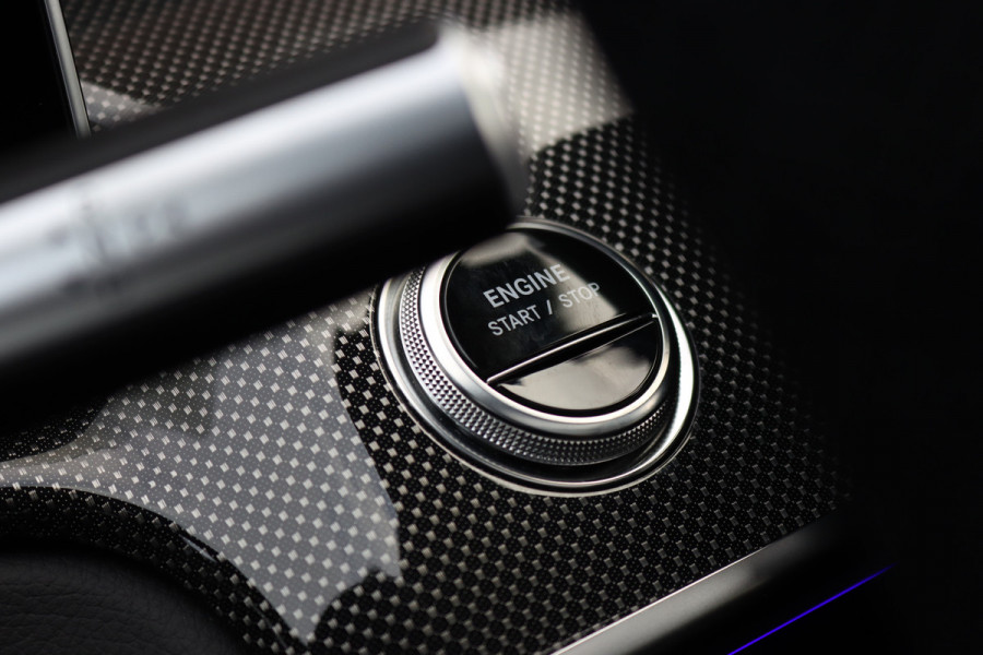 Mercedes-Benz S-Klasse 580 e 4MATIC Lang AMG Line | Airmatic | Achterasbesturing | Chauffeurspakket | MBUX Tablet | Distronic+ | Memory | Stoelventilatie V+A | Burmester | Soft-Close | Digital Light | Vlakkenverwarming | HUD |