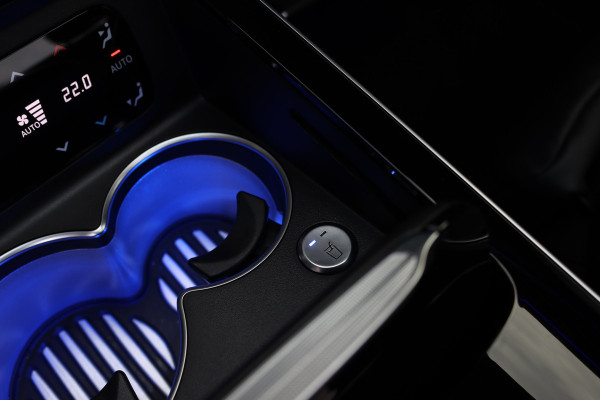 Mercedes-Benz S-Klasse 580 e 4MATIC Lang AMG Line | Airmatic | Achterasbesturing | Chauffeurspakket | MBUX Tablet | Distronic+ | Memory | Stoelventilatie V+A | Burmester | Soft-Close | Digital Light | Vlakkenverwarming | HUD |