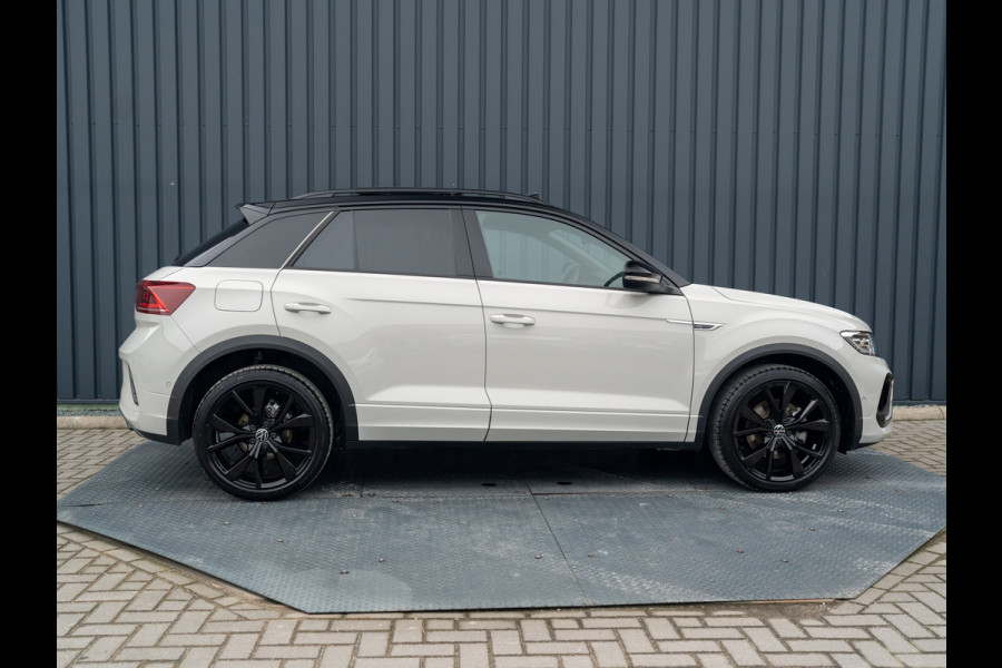 Volkswagen T-Roc 1.5 TSI R-Line Business | Trekhaak afnb. | Panodak | Keyless | Elk. A-klep | Side Assist | IQ Light | Prijs Rijklaar!!