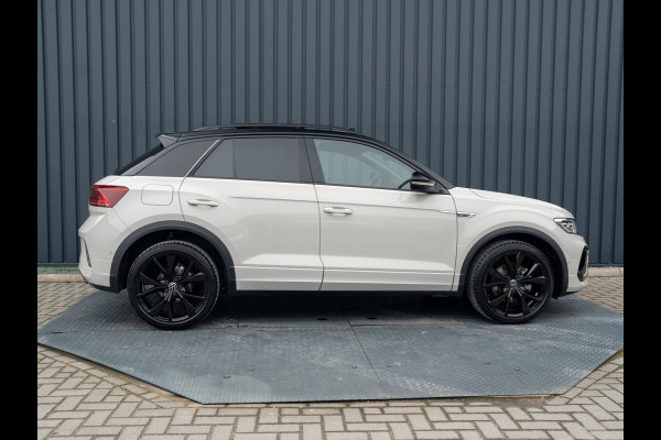 Volkswagen T-Roc 1.5 TSI R-Line Business | Trekhaak afnb. | Panodak | Keyless | Elk. A-klep | Side Assist | IQ Light | Prijs Rijklaar!!