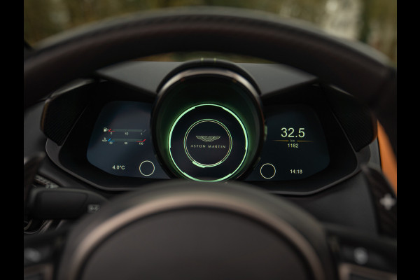 Aston Martin V12 Vantage Roadster | Nr. 211/249 | Pentland Green by Q | Briljant!