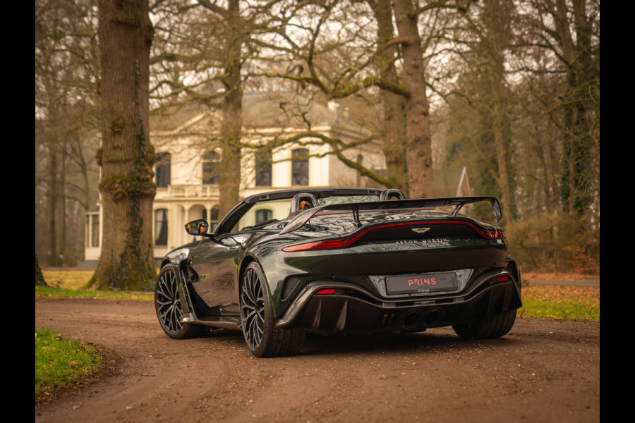 Aston Martin V12 Vantage Roadster | Nr. 211/249 | Pentland Green by Q | Briljant!